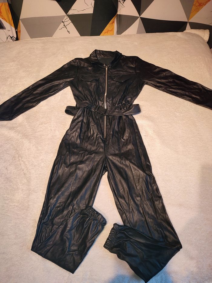 Lot vêtements simili cuir - photo numéro 4