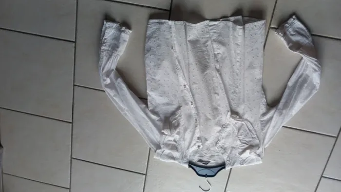 Chemise blanche only taille m brodée manches longues - photo numéro 2