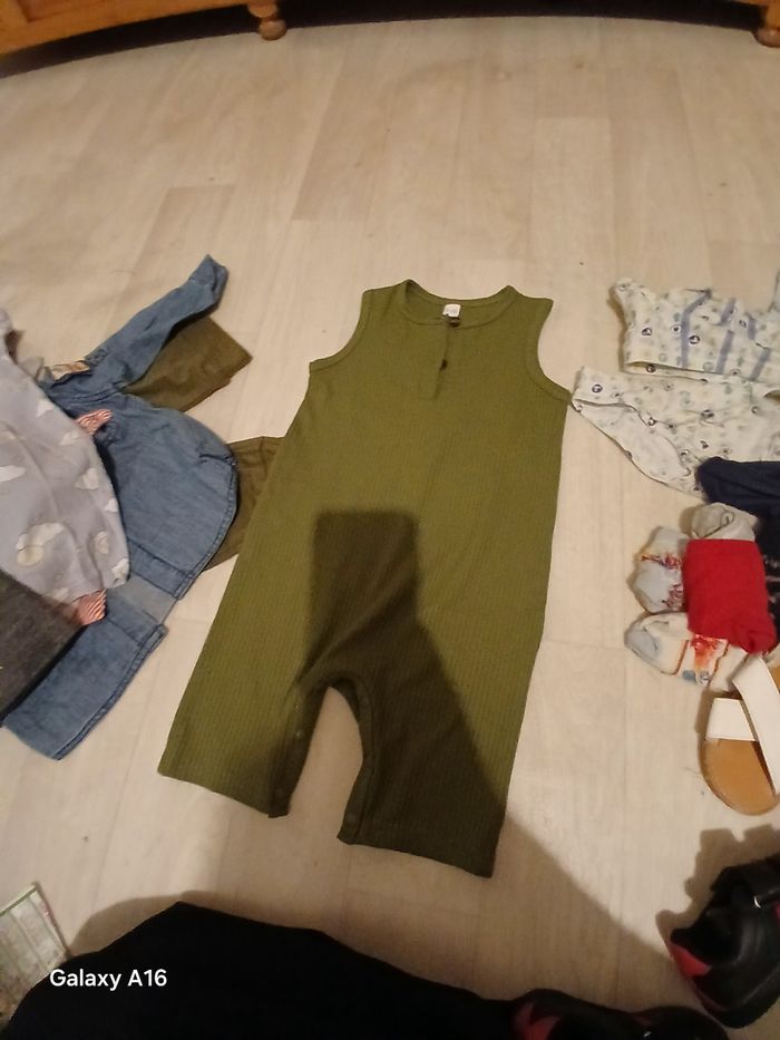 Vêtements garçons 18 mois et 24mois - photo numéro 7