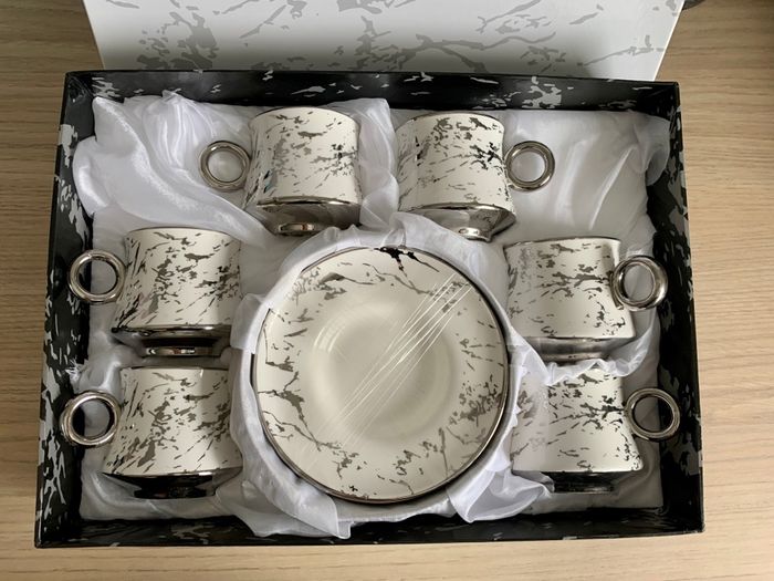 Service à café de 6 tasses et soucoupes Hayal