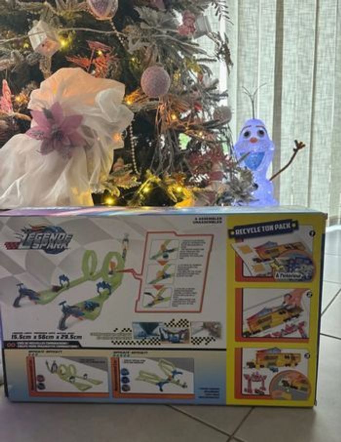 La légende de Spark – Circuit Spécial Duel + 2 Lanceurs Turbo Réacteur + 2 Véhicules - photo numéro 4