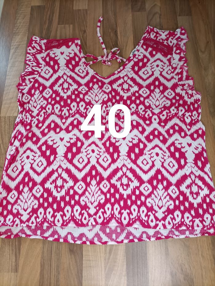 Joli débardeur blanc et fushia 40 Gémo