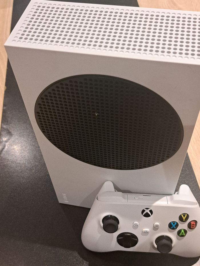 XBOX SERIE S - photo numéro 2