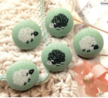 5 Boutons en Tissu Mouton Vert Noir Blanc 2 cm