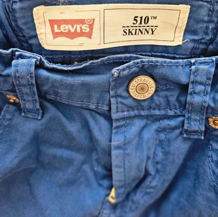 Ensemble  ikks / levi's 8 ans - photo numéro 3