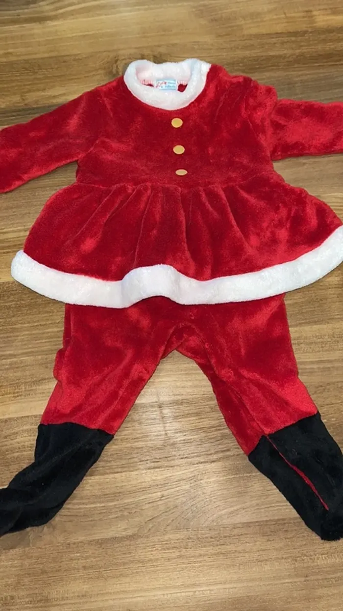 Pyjama robe très  chaud noël 12 mois - photo numéro 2