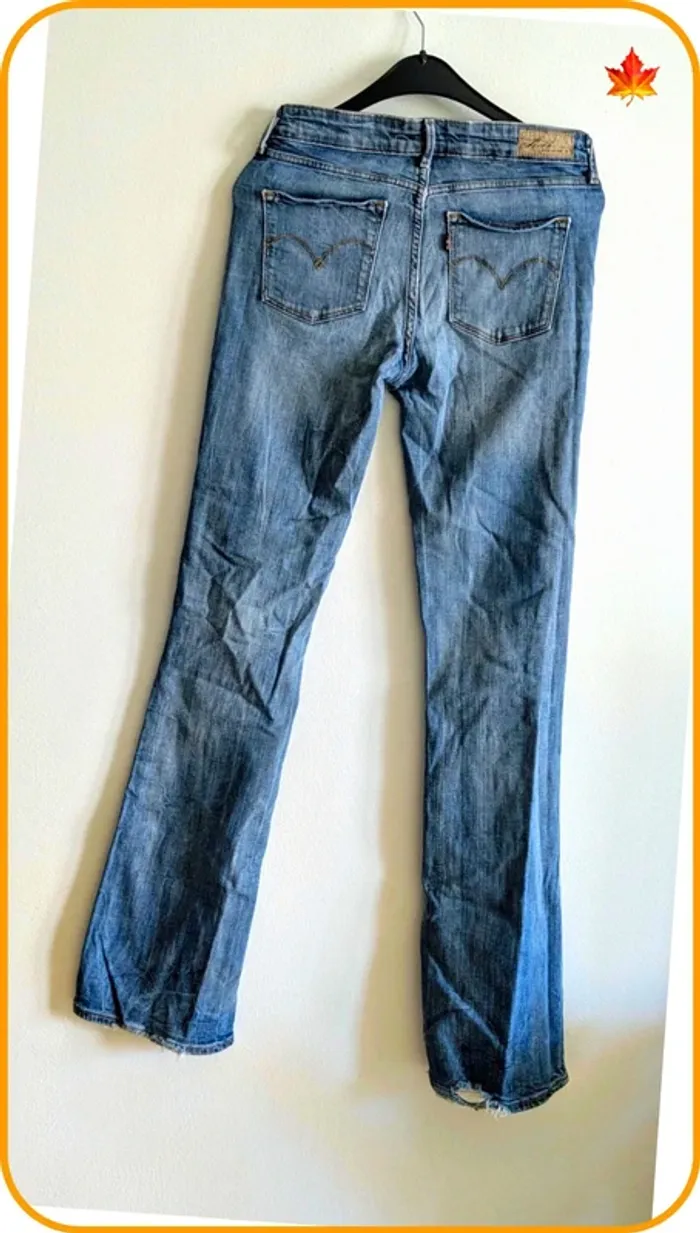 Jeans Levi's 702 femme Bootcut 36 - photo numéro 2