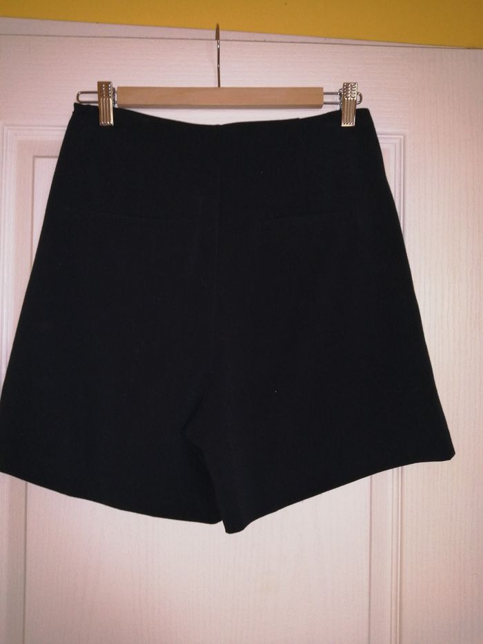 Short habillé - photo numéro 2