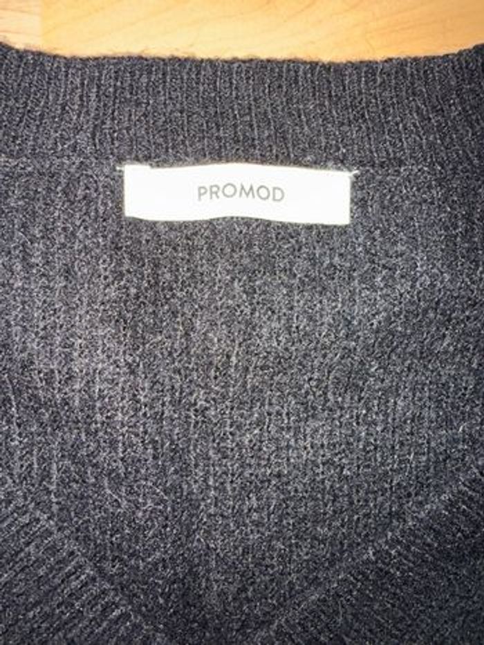 Pull col V noir,  femme - photo numéro 3