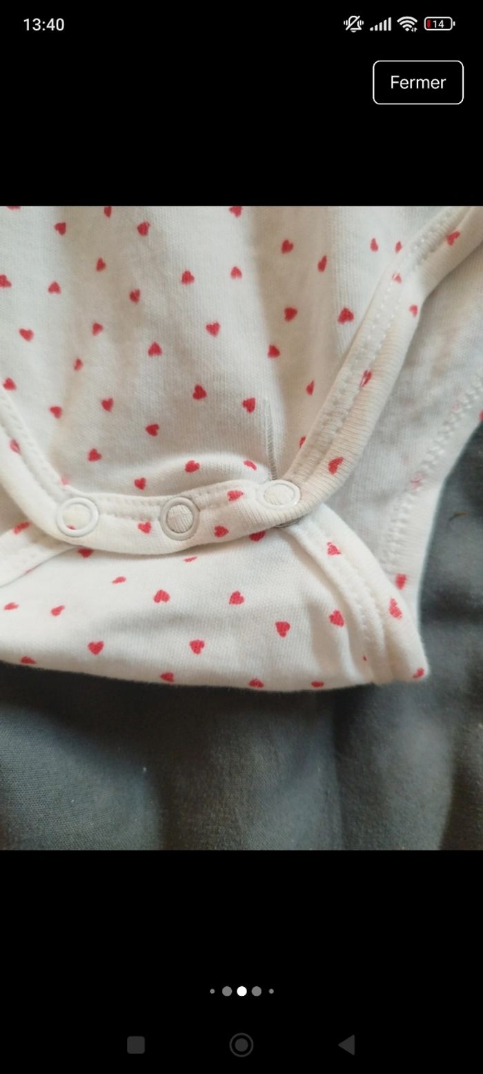 Lot de bodies manche courte bébé fille taille 6 mois - photo numéro 4