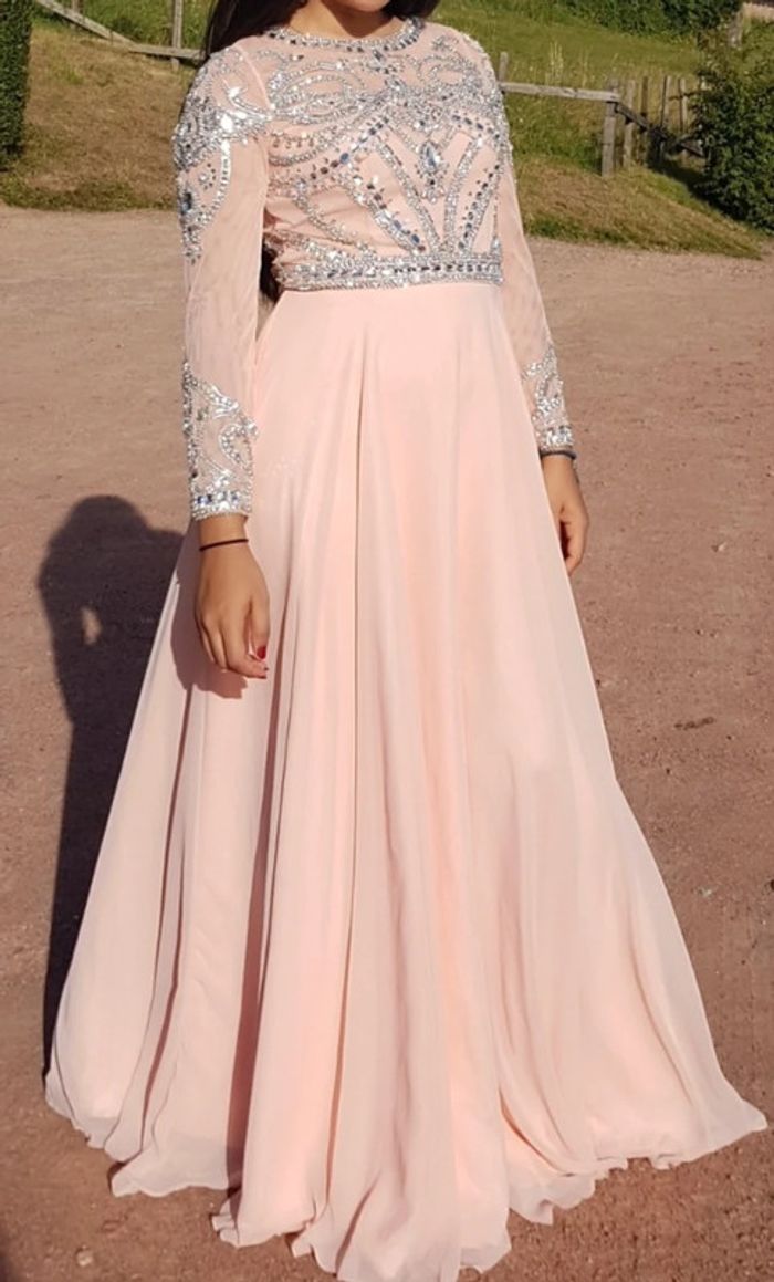 Robe de soirée - photo numéro 3