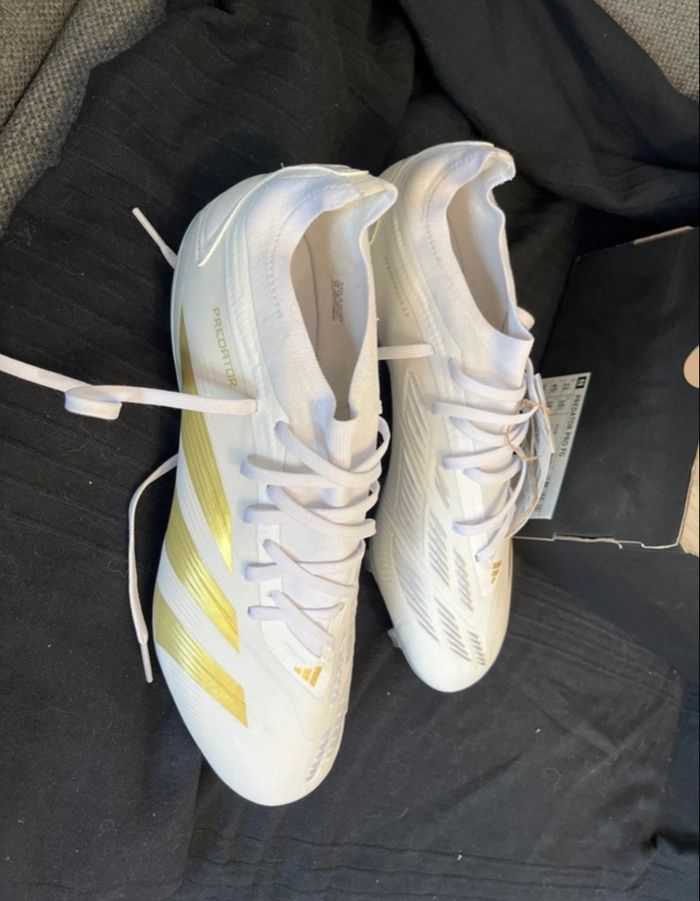 Crampon Addidas predator FG blanc - photo numéro 2