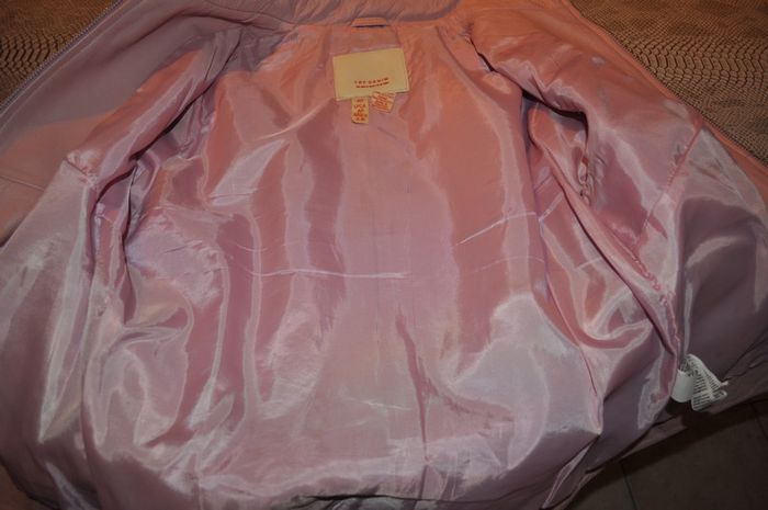 Veste en cuir rose pâle - photo numéro 13