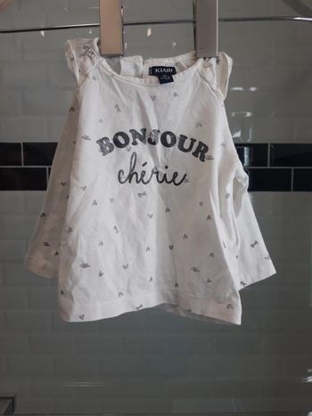 🌸 tee-shirt manches longues fille en  3 mois 🌸