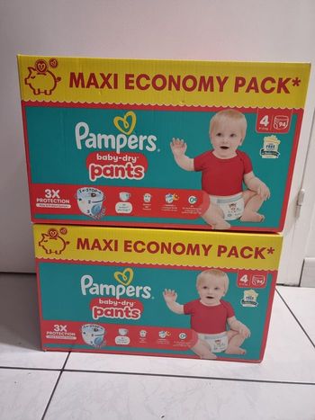 Couches taille 4 pampers baby dry