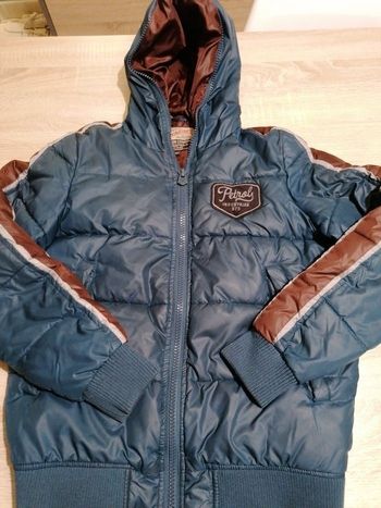 Manteau petrol industries