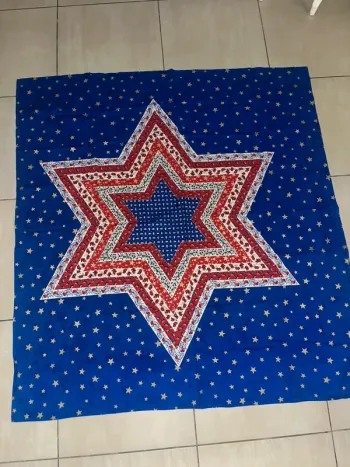 Tissus Nappe de Noël carrée en coton bleu doré et étoile 145cm