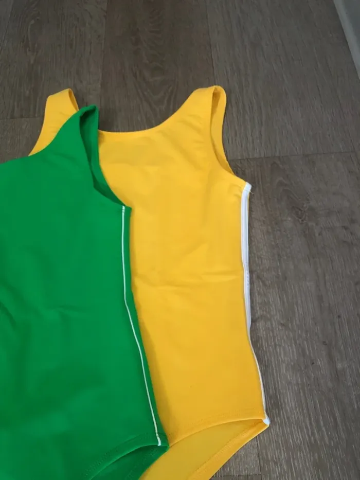 Lot de 2 bodys zara taille 11/12 ans excellent état - photo numéro 2