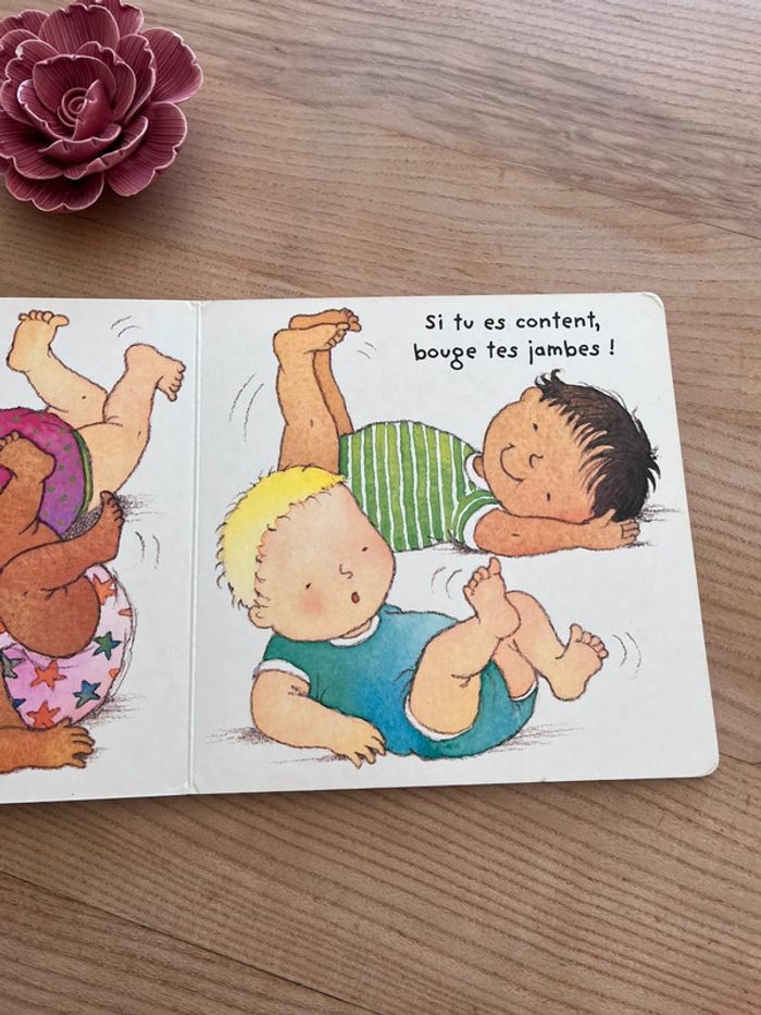 Livre bébé comptine à mimer - photo numéro 2