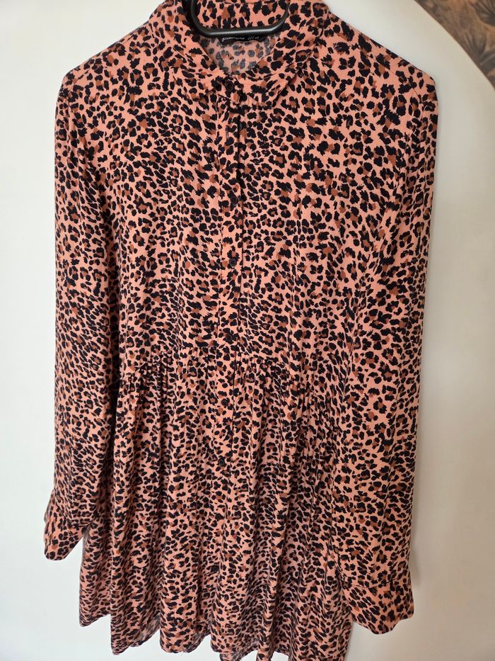 Robe Stradivarius Léopard taille L - photo numéro 2