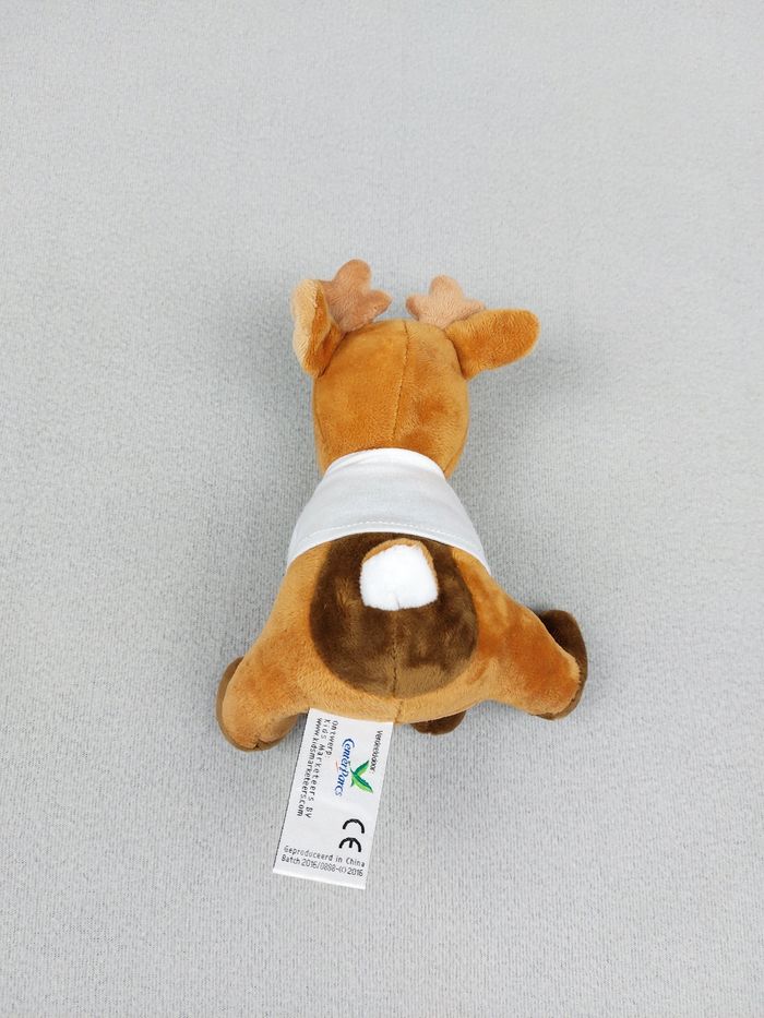 Peluche doudou daim cerf 20 cm CENTER PARCS tee-shirt blanc vert bleu TTBE - photo numéro 3