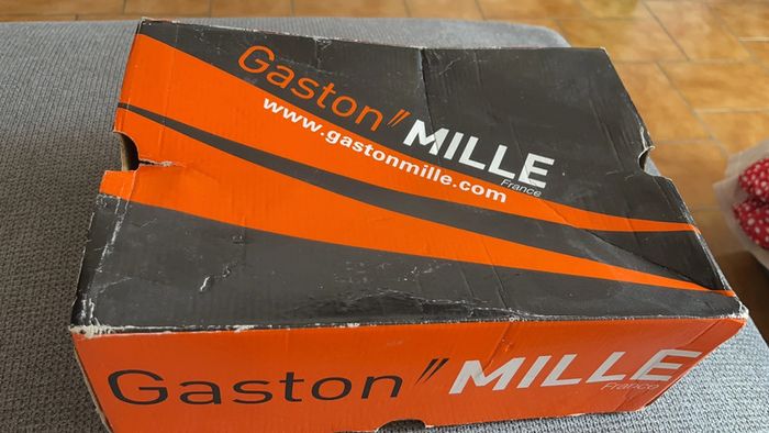 Paire de chaussure Gaston MILLE - photo numéro 9