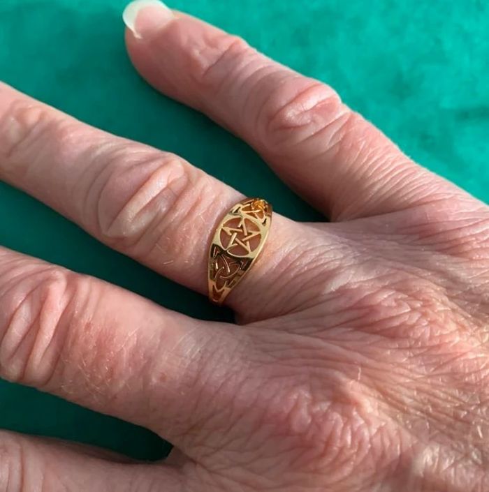 Bague pentagramme en acier inoxydable doré - photo numéro 5