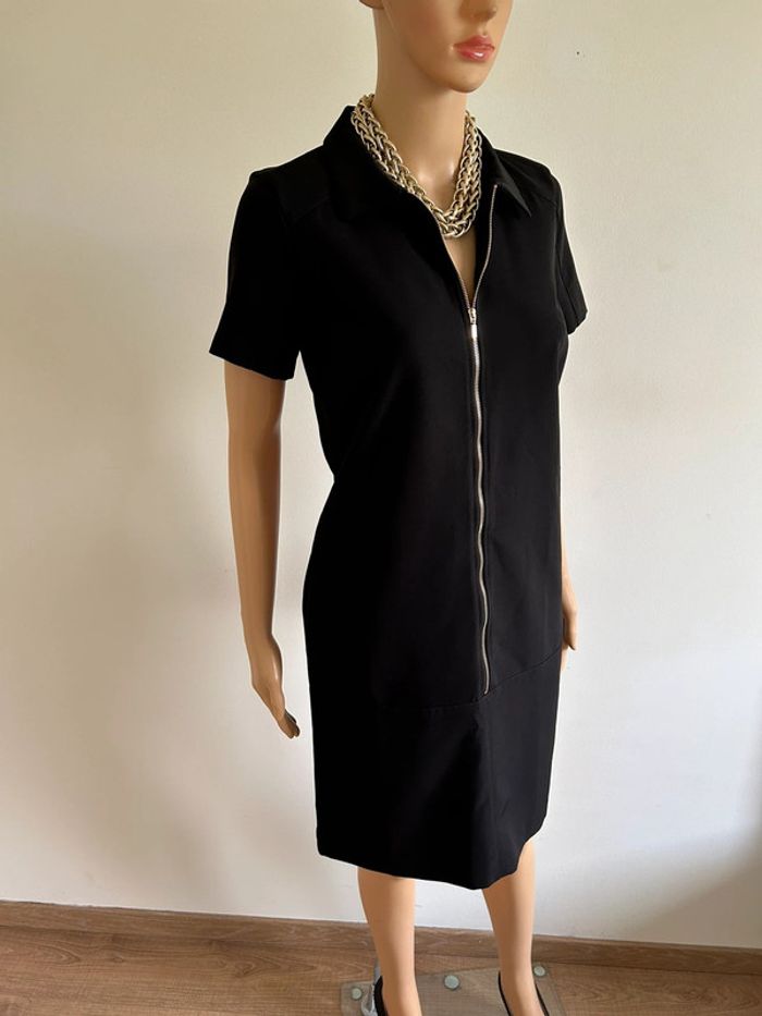 Robe noire à manches courtes Sinequanone taille 36 jamais portée - photo numéro 2