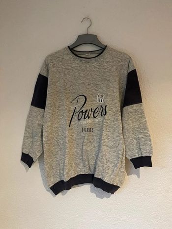 Joli sweat vintage bien chaud pour l’hiver