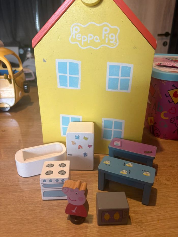 Maison en bois peppa pig - photo numéro 2