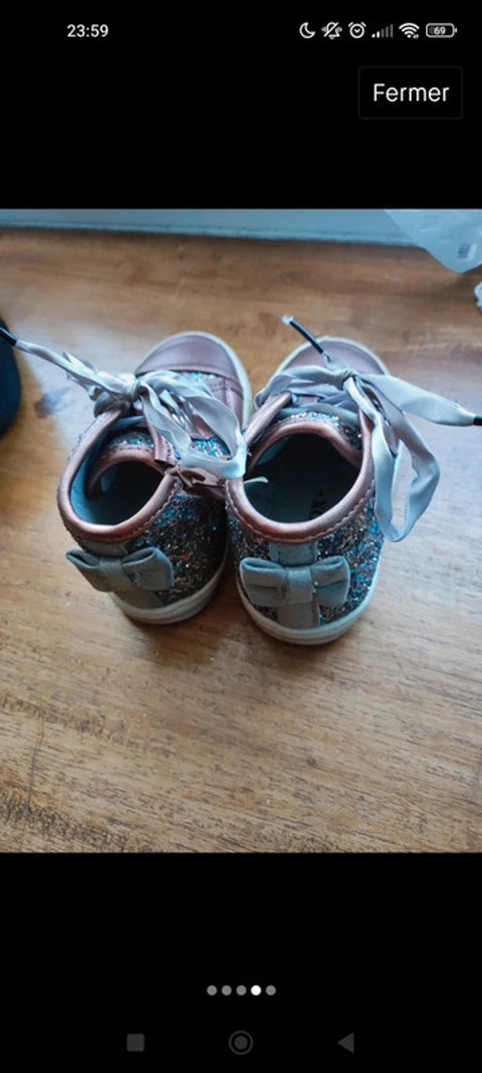 Tres belle paire de chaussures a - photo numéro 4