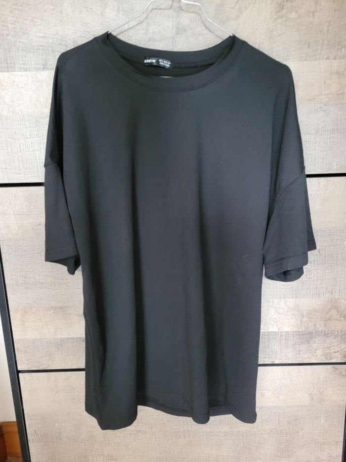 Tee-shirt noir large taille S  Shein - photo numéro 2