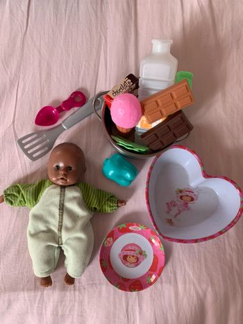 Lot petit bébé 18 cm + dînette