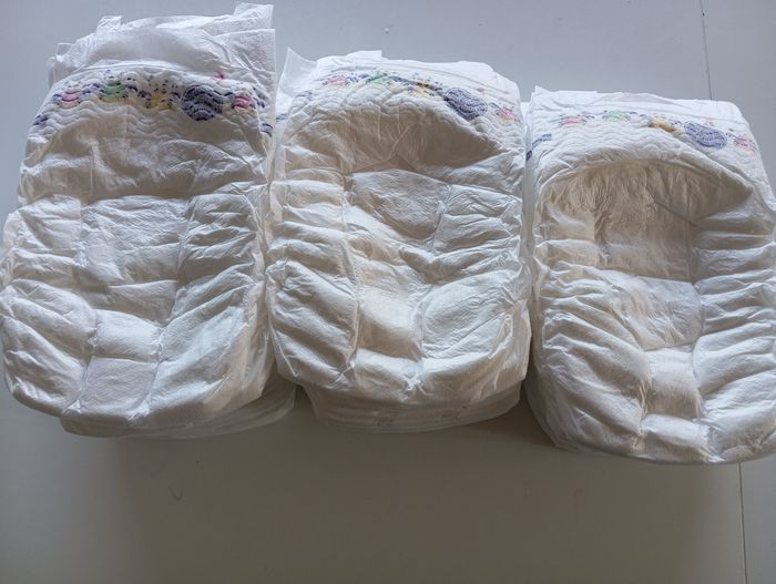 Couche mots enfant taille 4 idéal 7 à 18 kg - photo numéro 2