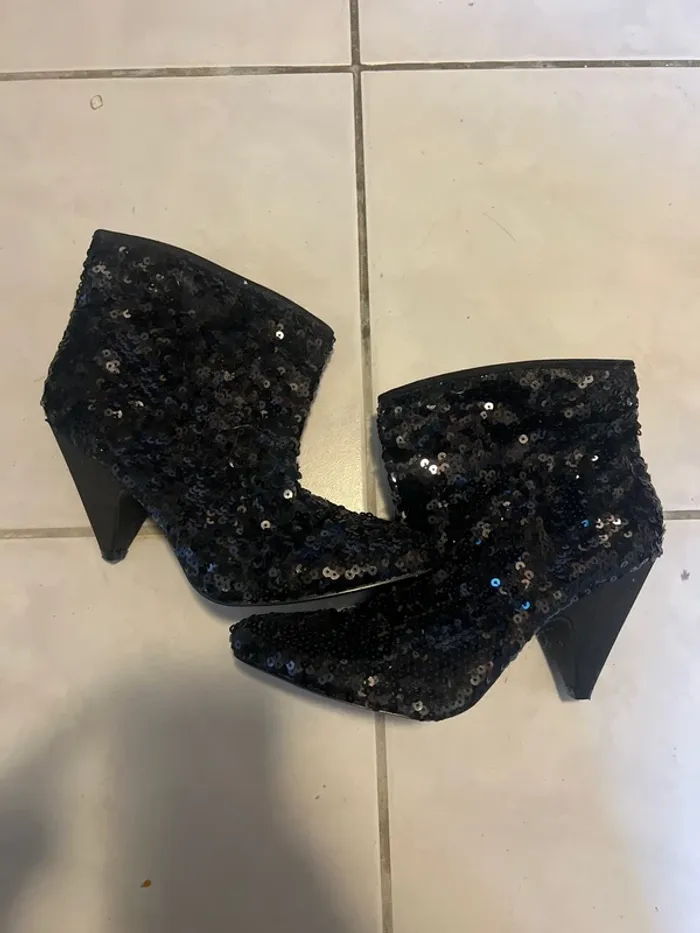 Bottine élite taille 38 paillettes