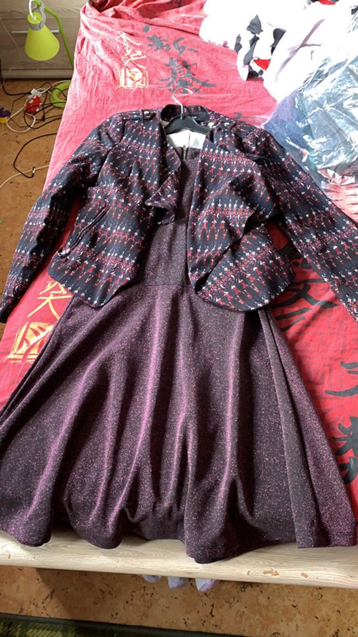 Robe et blazer taille 36/38 - photo numéro 3
