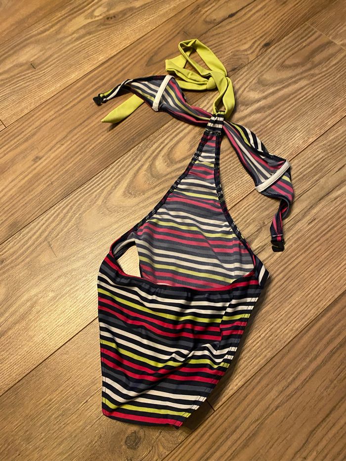 Maillot de bain 1 pièce rayé rose blanc noir vert en T34 de la marque 3 suisses - photo numéro 5