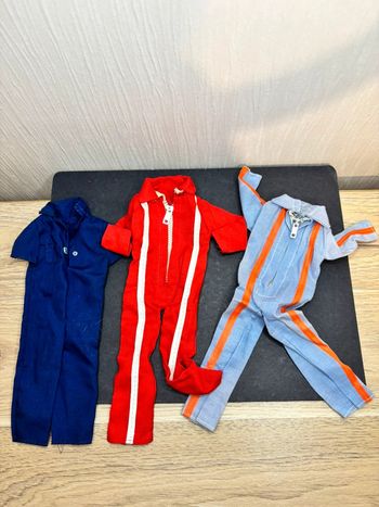 Lot vêtements accessoires pour figurine Big jim Mattel