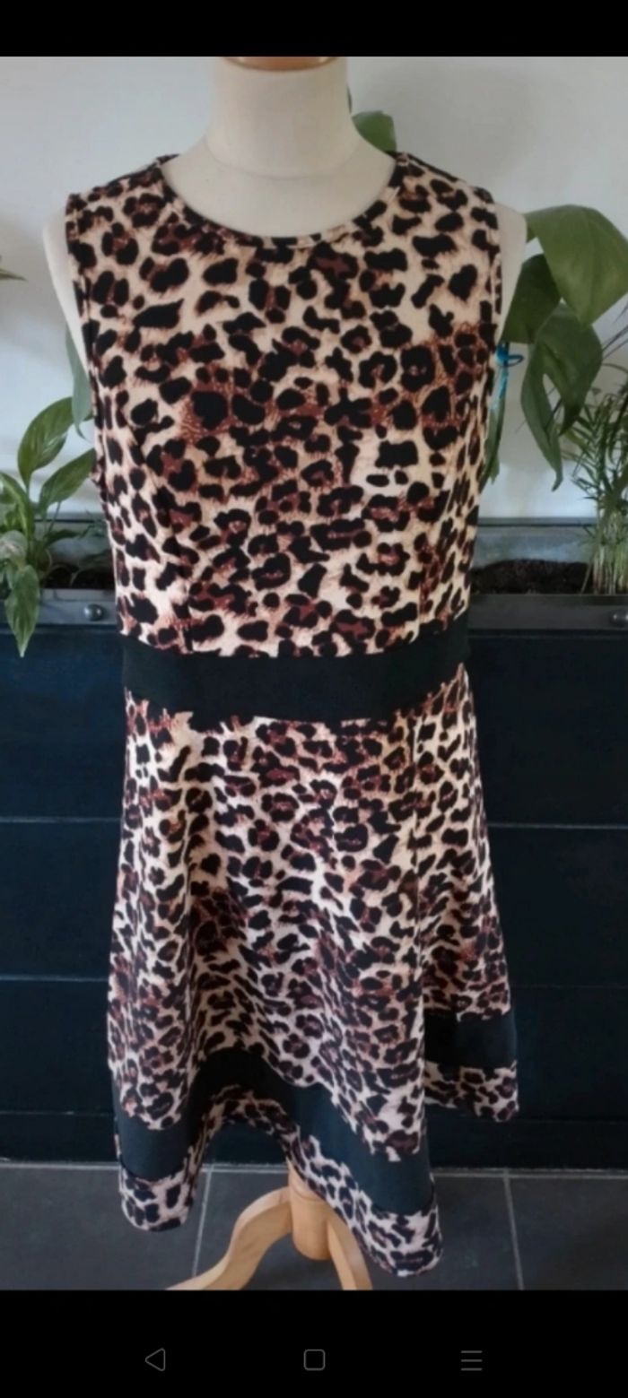 Robe casual sans manches Shein