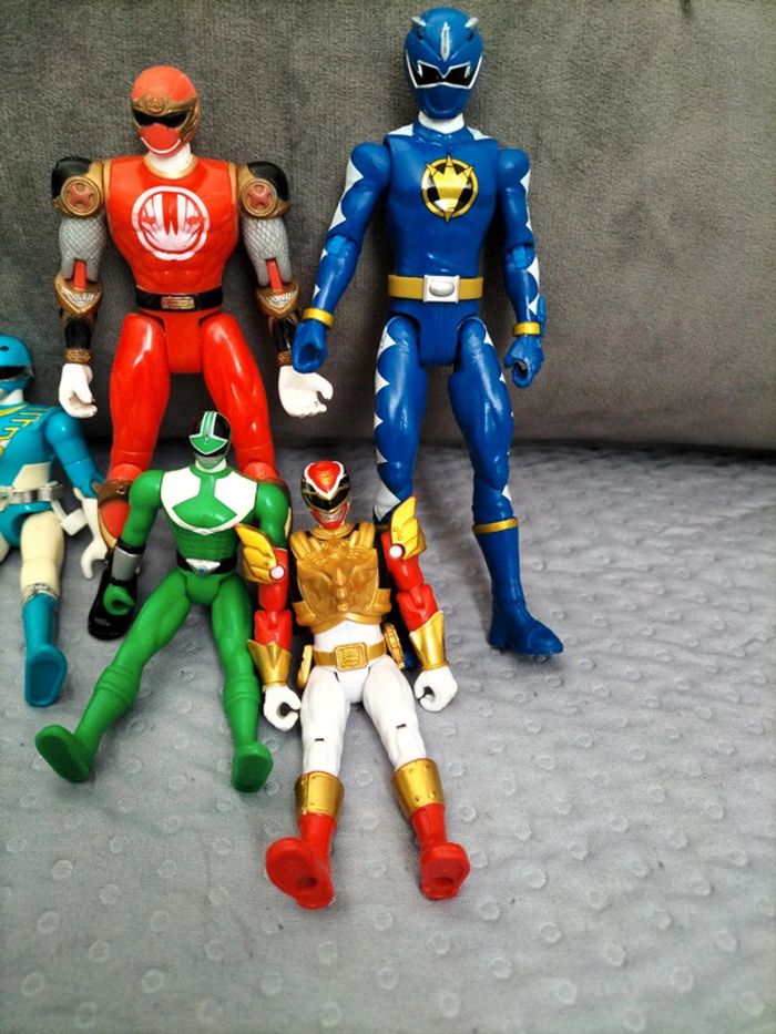 Figurines power rangers - photo numéro 4