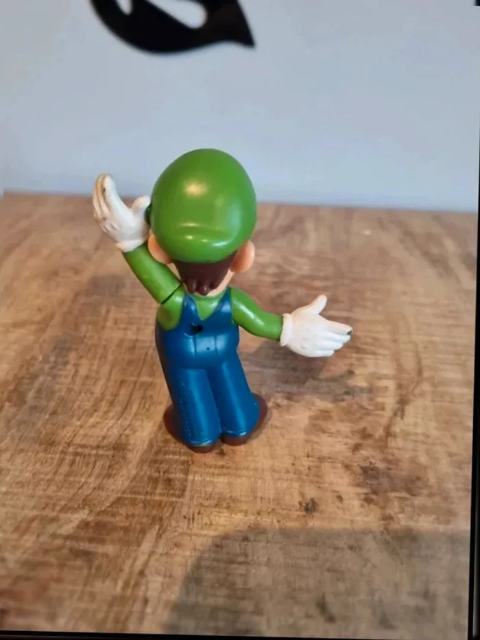 Figurine mac do 2013 luigi nintendo - photo numéro 3