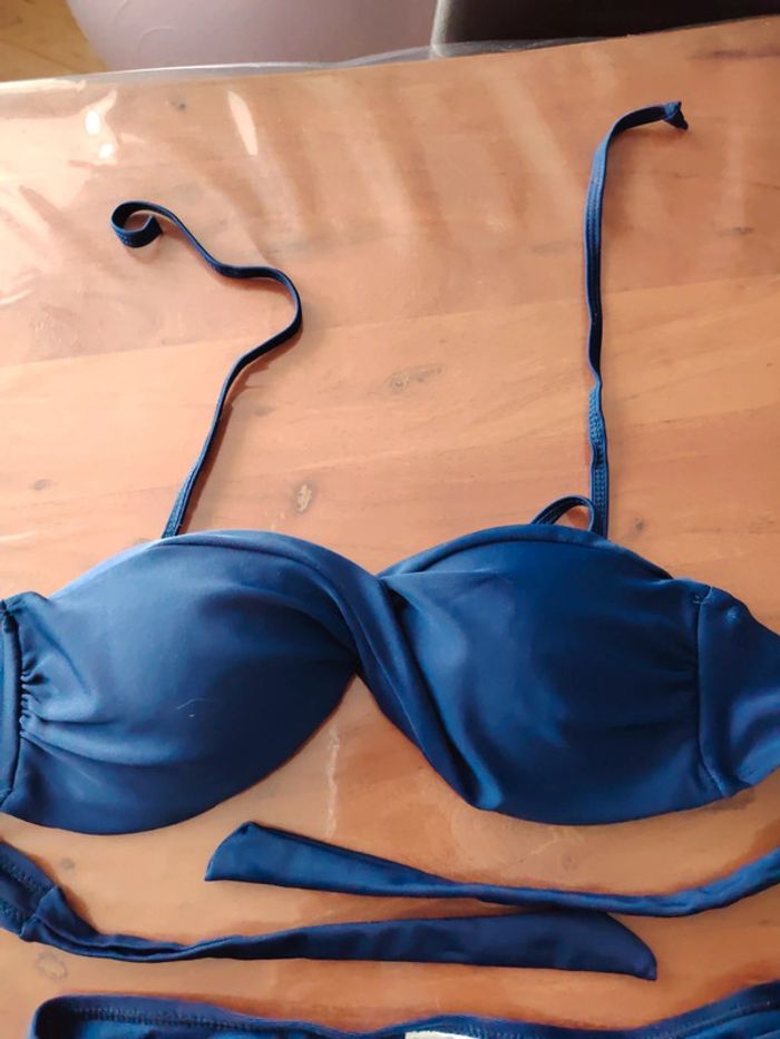 Maillot de bain bleu marine - photo numéro 4