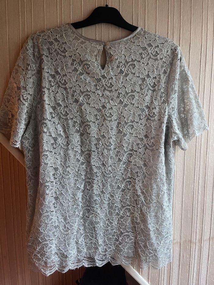 Tee-shirt dentelle taille 40/42 - photo numéro 6