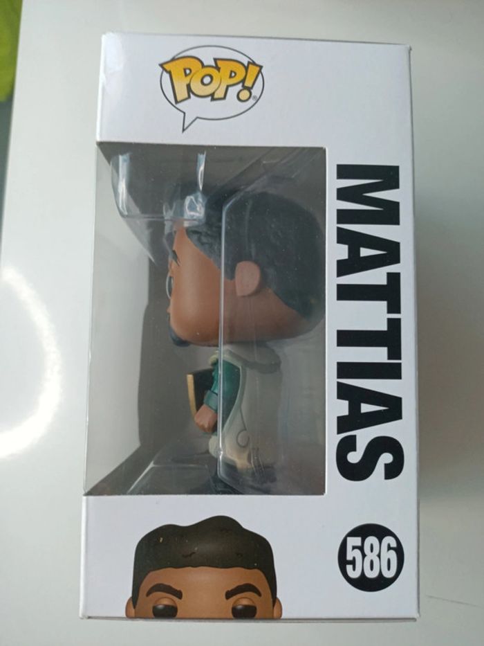 Lot de 2 Figurines Funko pop Disney frozen 2 : n°586 Mattias et n°582 Anna - photo numéro 13