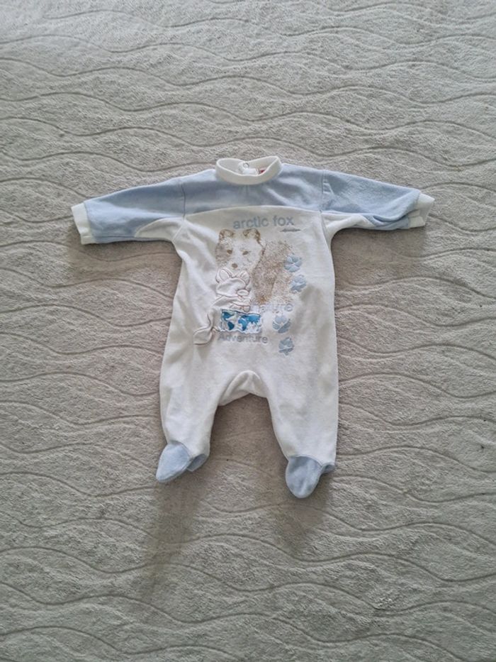 Pyjama loup blanc 0 mois très bon etat