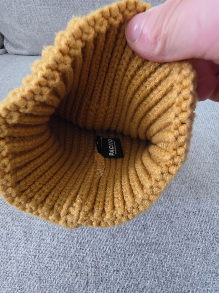 Bonnet moutarde taille S/M - photo numéro 3