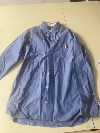 Très belle chemise tommy Hilfiger