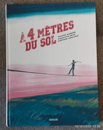 À 4 mètres du sol