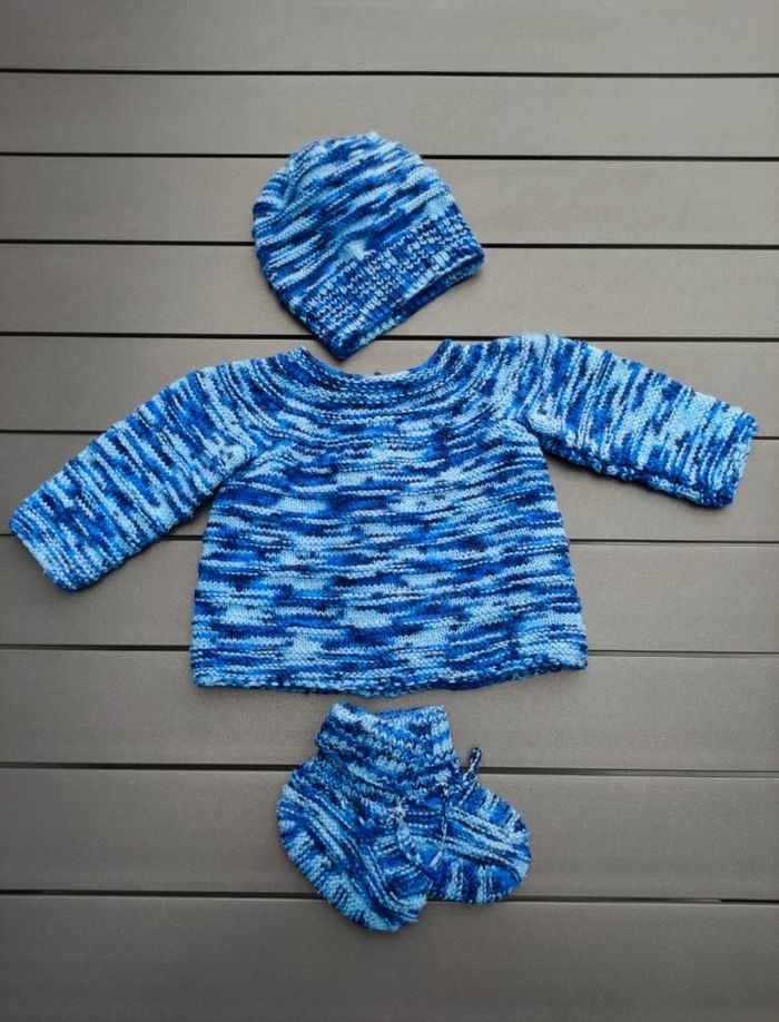Ensemble layette bleue - photo numéro 2