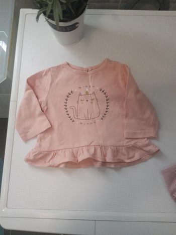 🌸 tee-shirt manches longues fille  en 3 mois Kiabi 🌸